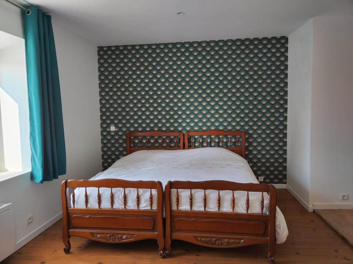 Vila Le Logis Du Bourgneuf Charmante Petite Maison Le Bourgneuf-la-Foret Exteriér fotografie